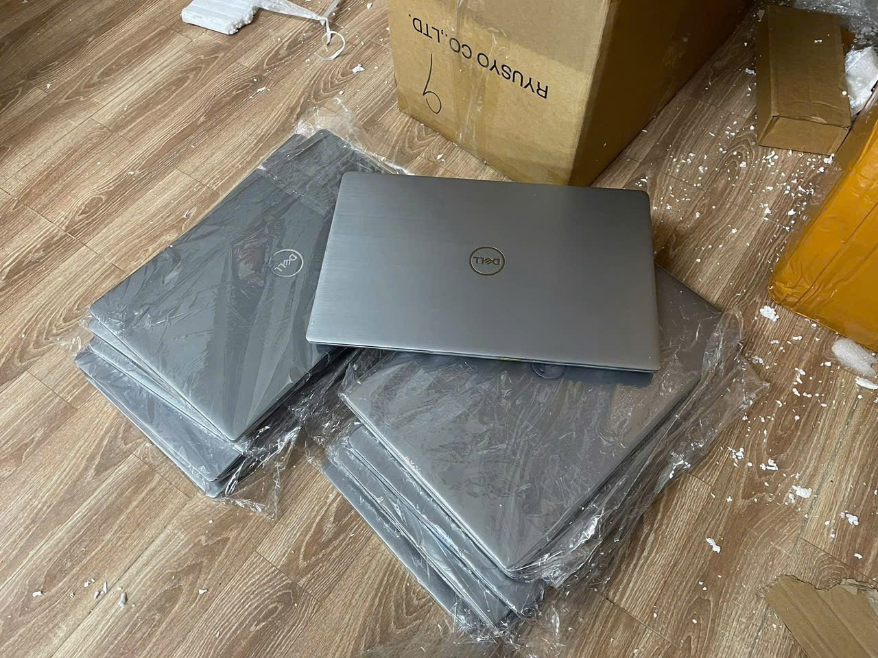 Laptop Dell Latitude E7420 i5-11/32/512/14FHD cảm ứng, NHÔM