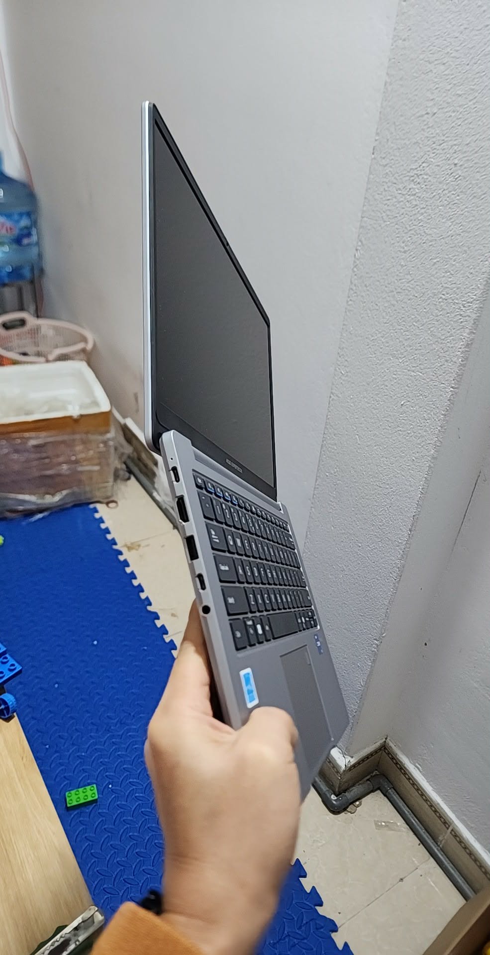Laptop Asus P1403 i5-13H/8/512 new